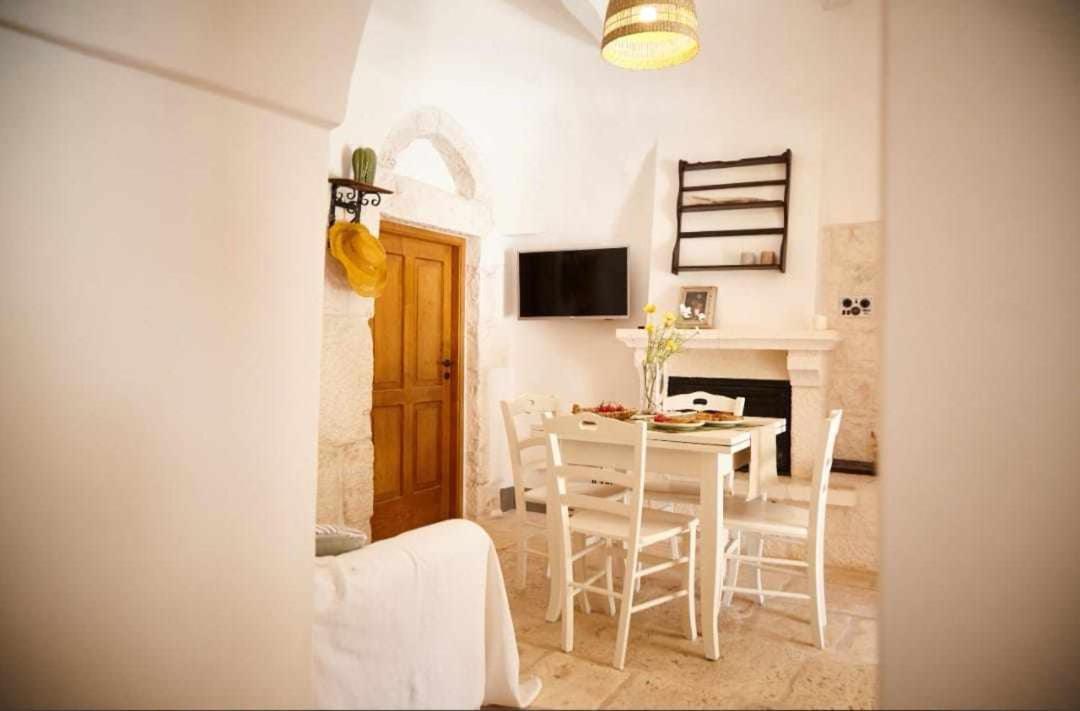 Trulli Azzalema With Exclusive Pool Villa Brindisi Exterior photo
